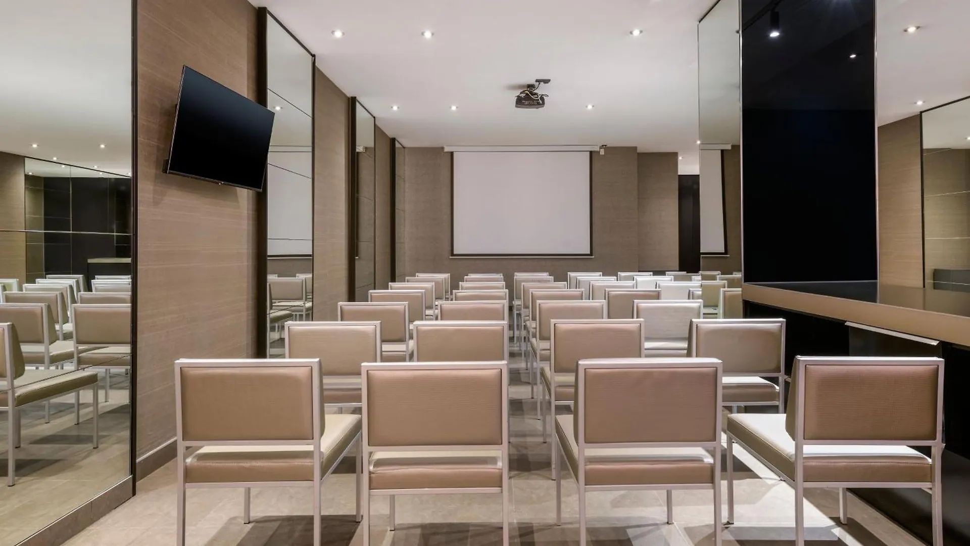 Ac Hotel Ciutat De Palma By Marriott